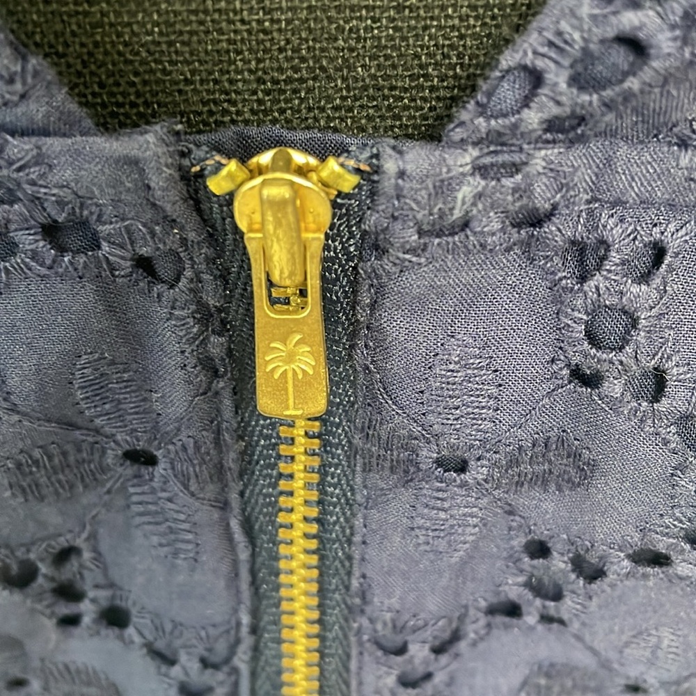 Lilly Pulitzer navy openwork broderie peplum top size 6 party evening S - Picture 6 of 9